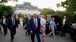 Trump, funzionari iraniani mi stanno chiamando per parlare