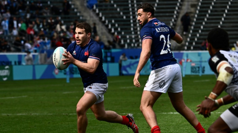 Rugby &agrave; VII: l'effet Dupont continue &agrave; Los Angeles, les Bleus en demies