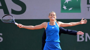 Roland-Garros: Paquet et Moutet par toutes les &eacute;motions