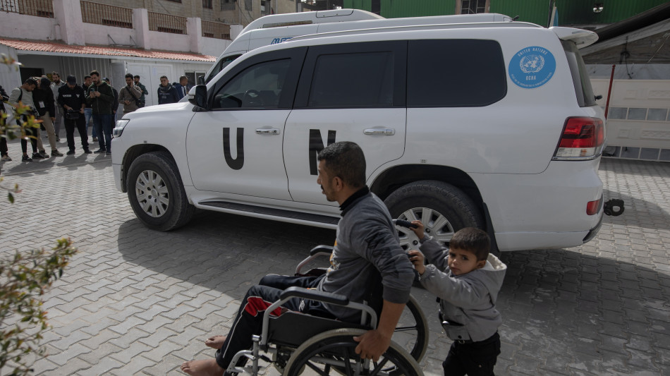 Egitto, nella tarda serata da Gaza arrivati 50 pazienti e 84 accompagnatori