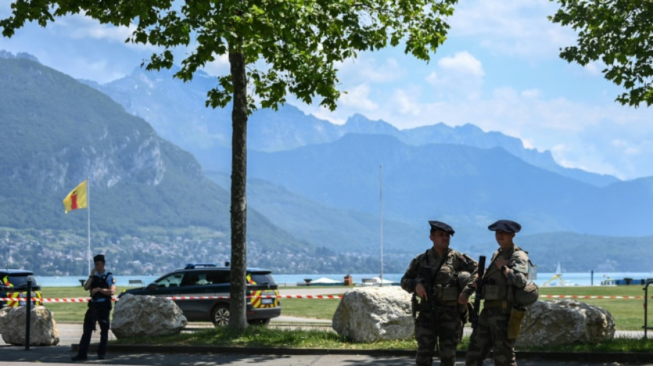 Terreur &agrave; Annecy: une attaque au couteau fait six bless&eacute;s, dont quatre jeunes enfants