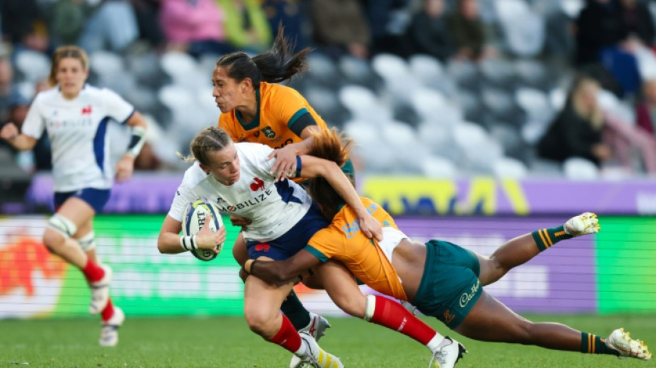 Rugby: les Bleues tombent dans le pi&egrave;ge des Australiennes 