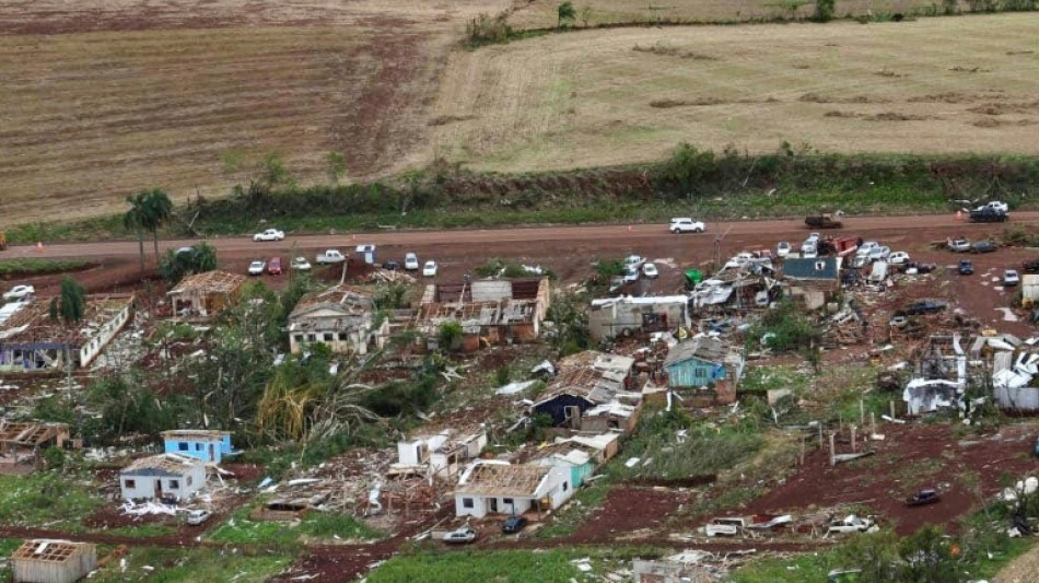 Une tornade fait six morts et 750 bless&eacute;s dans le sud du Br&eacute;sil
