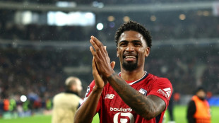 Zagueiro brasileiro Alexsandro, do Lille, passará por cirurgia no quadríceps