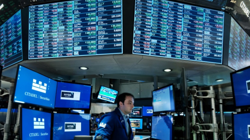 Wall Street en hausse poursuit sur sa lanc&eacute;e apr&egrave;s l'inflation am&eacute;ricaine