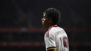 Calcio: Yamal, "Sono musulmano. Ieri cori vergognosi e intollerabili"