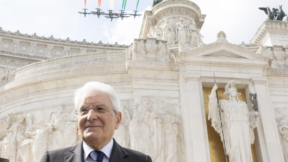 2 Giugno: Mattarella, segn&ograve; compimento di un atto di libert&agrave; senza precedenti