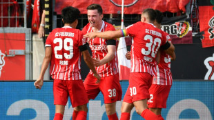 Sieg in Leverkusen: Freiburg st&uuml;rmt an die Tabellenspitze
