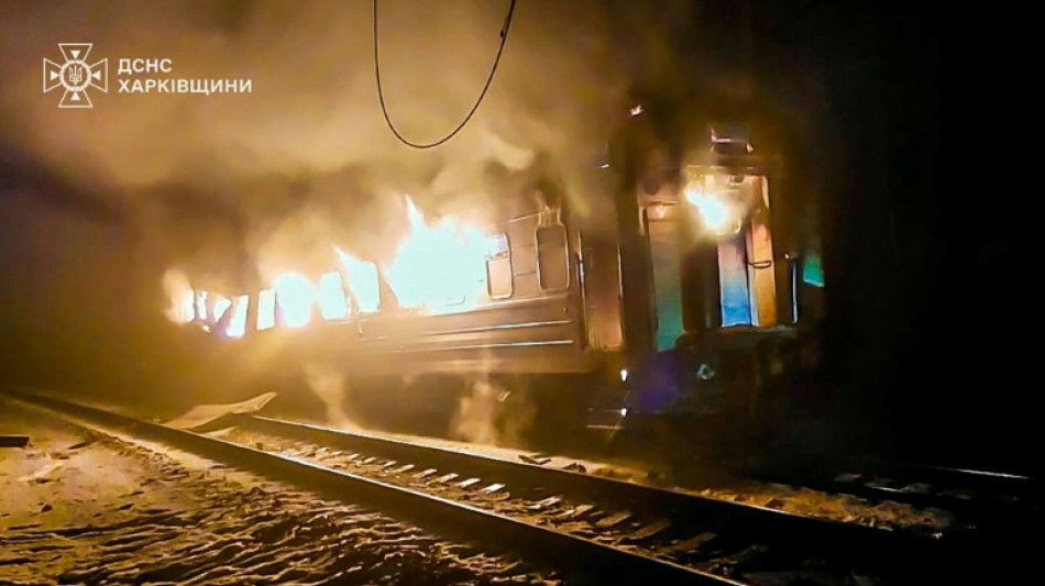 Peur et d&eacute;termination sur le rail ukrainien pilonn&eacute; par les attaques russes