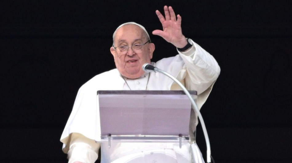Papst Franziskus wird am Sonntag nach f&uuml;nf Wochen in Klinik entlassen