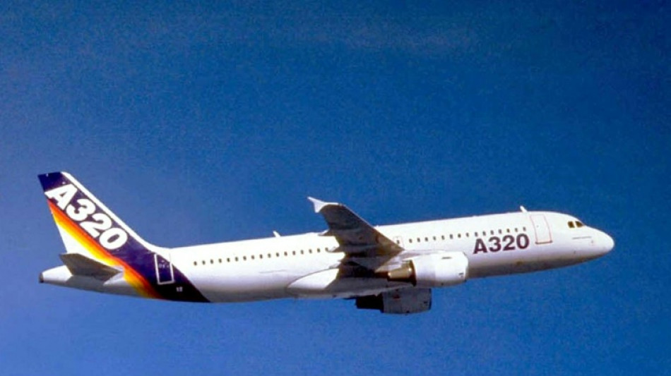 Airbus interv&eacute;m rapidamente nos modelos A320, mas uma centena ficar&aacute; em solo