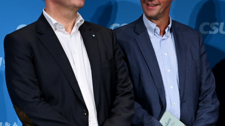 "Politbarometer": Union legt leicht zu - AfD trotz Verlusten zweitst&auml;rkste Kraft