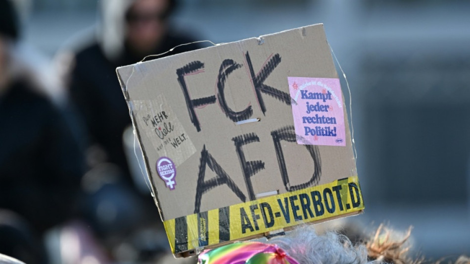Berlin: Banner gegen Neugr&uuml;ndung von AfD-Jugendorganisation darf an Uni h&auml;ngen