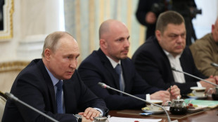 Moscou affirme infliger des pertes "catastrophiques" &agrave; l'Ukraine, Kiev assure "avancer
