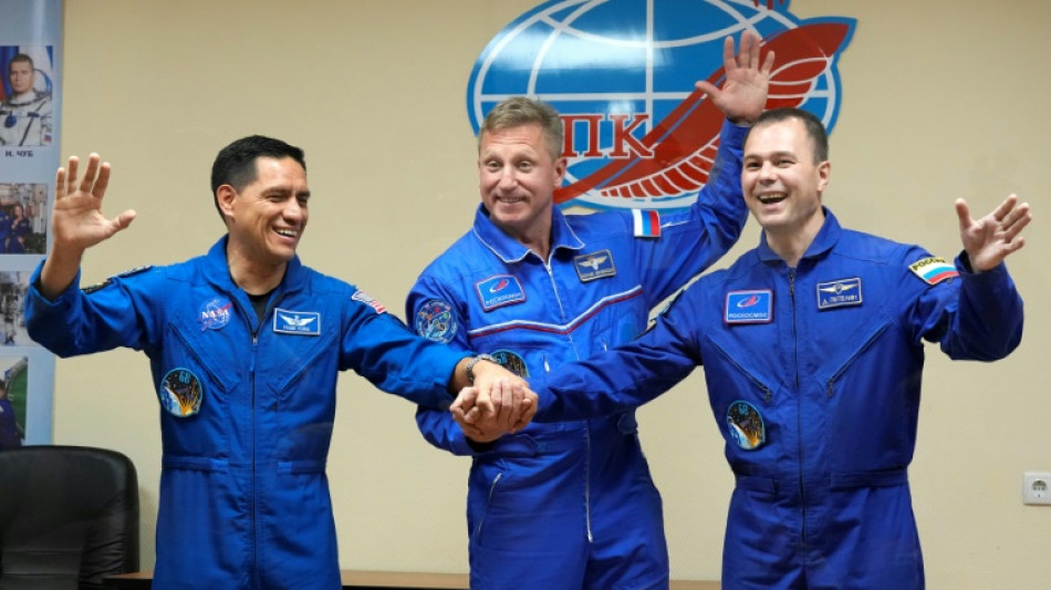 Un Am&eacute;ricain et deux Russes arriv&eacute;s dans l'ISS en pleine offensive en Ukraine