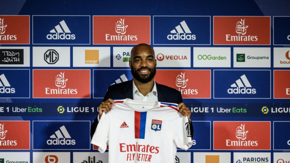 L1: Lacazette, Sissoko, Mandanda... les recrues &agrave; suivre cette saison