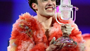Eurovision: Nemo rend son troph&eacute;e 2024 pour protester contre la participation d'Isra&euml;l