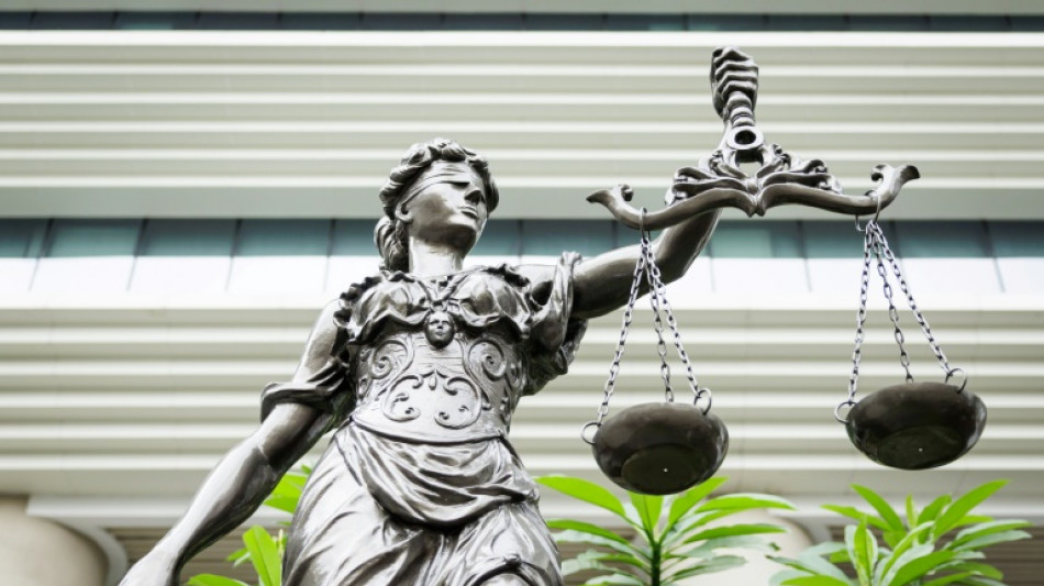 Lebenslange Haft für Mord mit 38 Messerstichen an Bekanntem in Rostock