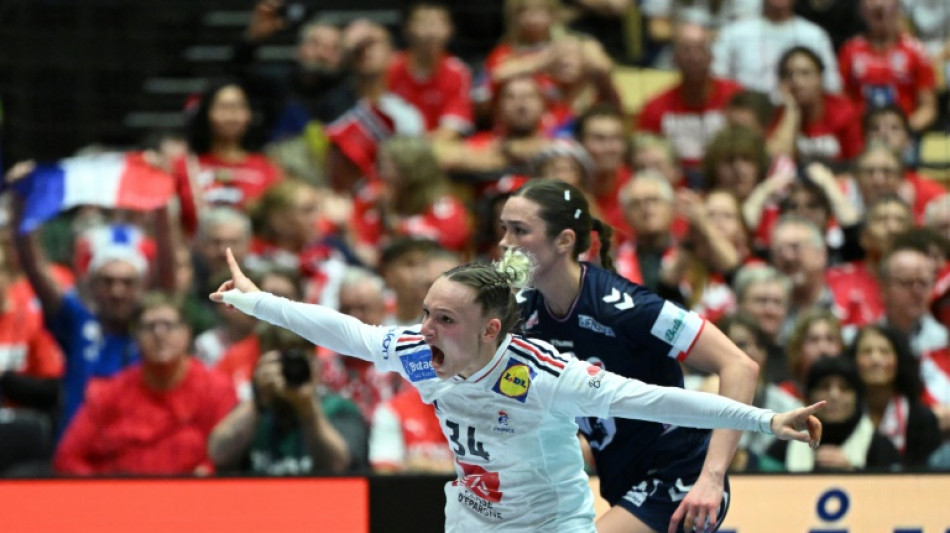 Mondial de hand: les Bleues se couvrent d'or &agrave; sept mois des Jeux