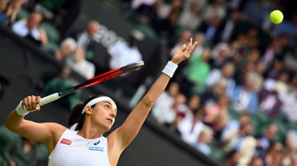 Wimbledon: Caroline Garcia &eacute;limine Emma Raducanu au 2e tour