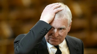 Pol&iacute;cia e Procuradoria brit&acirc;nicas 'em contato' ap&oacute;s documentos comprometedores para Andrew