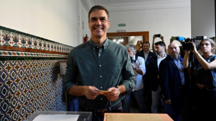 Elections en Espagne: les socialistes r&eacute;sistent &agrave; la droite