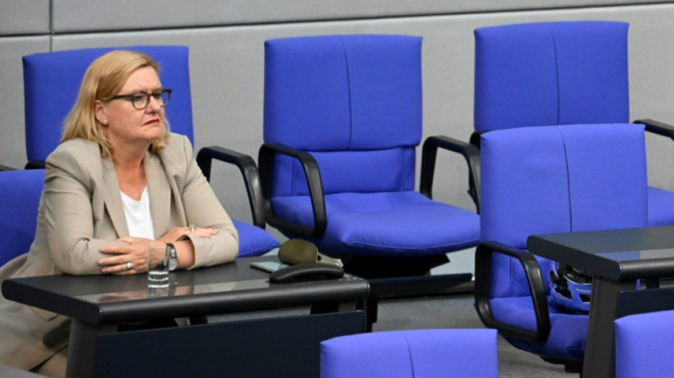 Wehrbeauftragte schl&auml;gt B&uuml;rgerrat f&uuml;r Debatte &uuml;ber allgemeines Dienstjahr vor
