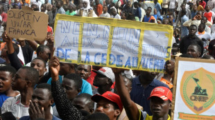 Niger: incertitude sur une intervention militaire &agrave; quelques heures de la fin de l'ultimatum