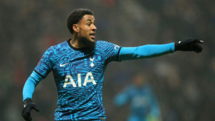 Villarreal empresta atacante holand&ecirc;s Danjuma ao Everton