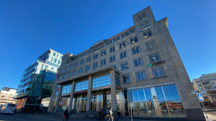 Mbapp&eacute; se guarda sus explicaciones para la justicia "si es necesario", dice su abogada a AFP