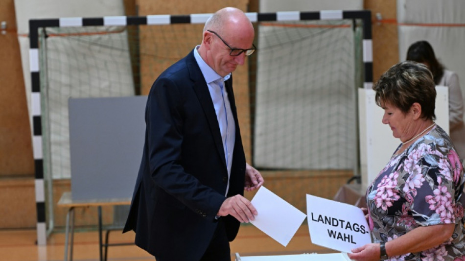 Landtagswahl in Brandenburg l&auml;uft: Woidke gibt Stimme ab