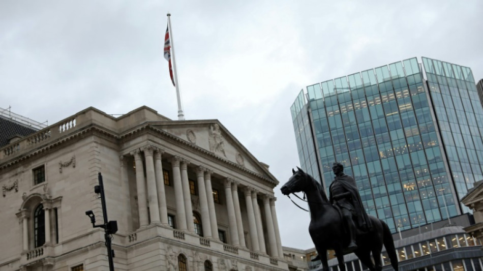 La Banque d'Angleterre remonte ses taux une 14e fois et s'inqui&egrave;te de l'inflation persistante
