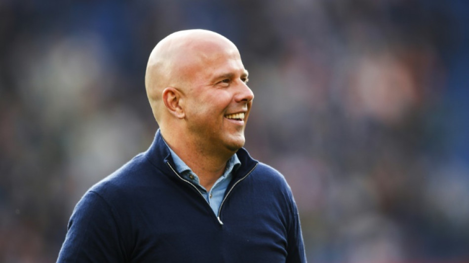 Holand&ecirc;s Arne Slot ser&aacute; o novo t&eacute;cnico do Liverpool