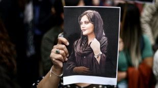 R&eacute;pression et chagrin en Iran, un an apr&egrave;s la mort de Mahsa Amini