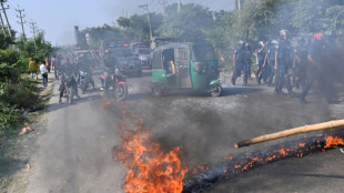 Bangladesh: violences dans plusieurs villes, deux opposants tu&eacute;s 