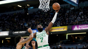 Haliburton lidera a los Pacers a semifinales de la Copa de la NBA