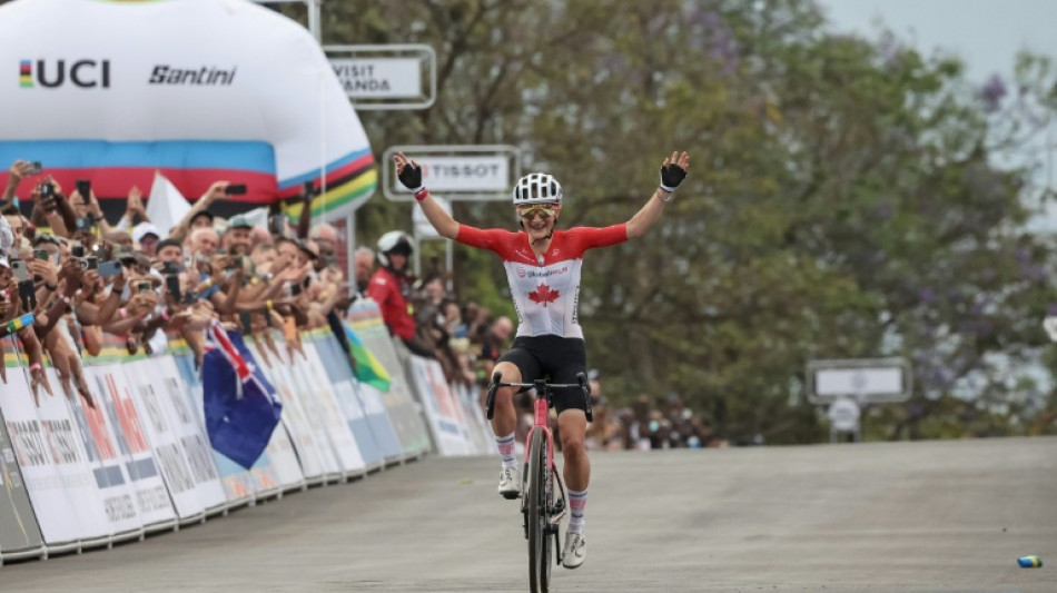 Cyclisme: la Canadienne Magdeleine Vallieres championne du monde, immense surprise à Kigali