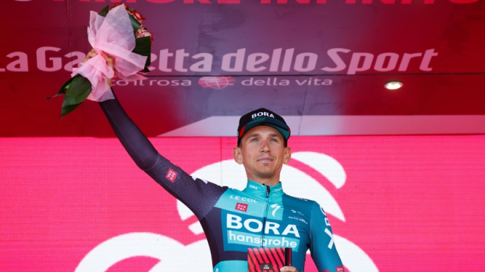 Tour d'Italie: K&auml;mna gagne dans le soufre de l'Etna