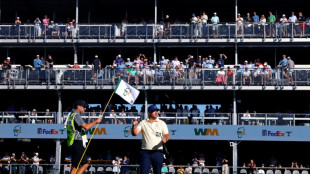 Gotterup leads Phoenix Open as Scheffler struggles