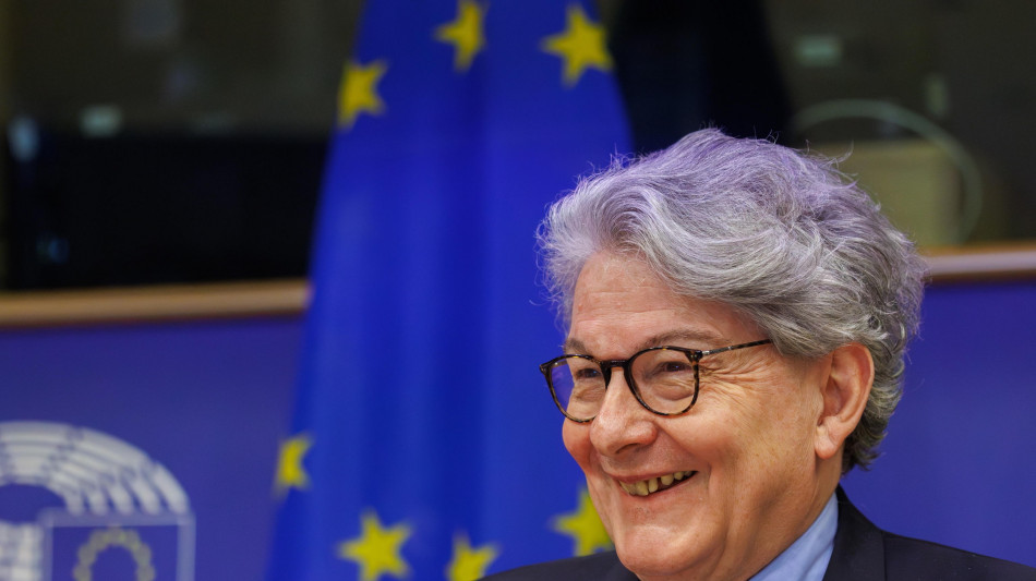 La politica francese fa quadrato intorno a Breton, 'l'Ue non &egrave; una colonia di Trump'