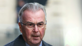 L'organisation patronale U2P appelle le Medef à ne pas "défendre le monde de la finance" contre "le monde du travail" 