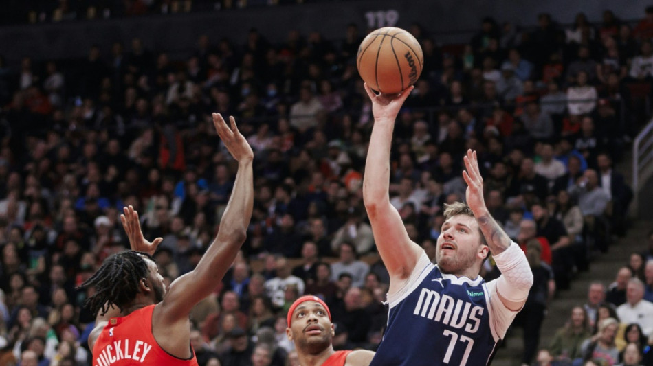 Geburtstagskind Doncic mit Triple Double - Theis verliert