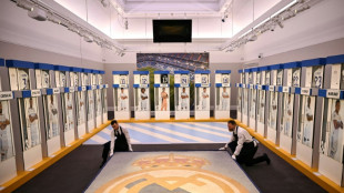 Arm&aacute;rios de astros do Real Madrid v&atilde;o a leil&atilde;o em Londres