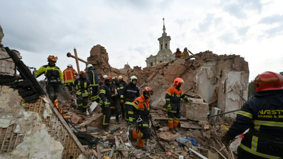 Ukraine: Kind und Gro&szlig;mutter bei russischem Raketenangriff in Charkiw get&ouml;tet
