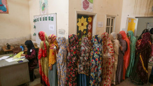 Wahlen in Pakistan von Gewalt &uuml;berschattet - mindestens sieben Sicherheitskr&auml;fte get&ouml;tet