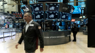 Wall Street conclut en baisse sa pire ann&eacute;e depuis 2008