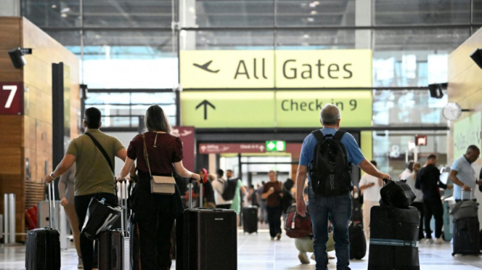 Flughafen BER: Rückkehr zu Normalbetrieb "in den kommenden Tagen"