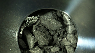 Encuentran en un asteroide elementos esenciales para la vida