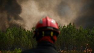 D&eacute;but d'accalmie sur le front des incendies, fin de canicule et orages en vue
