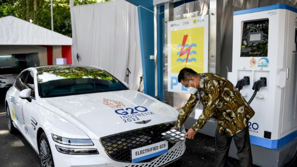 La producción prevista de autos eléctricos será insuficiente, alerta un informe